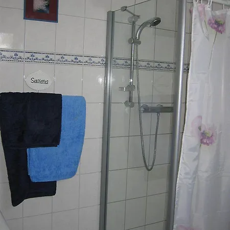 Aux Gaietes De La Sabotiere Bed & Breakfast