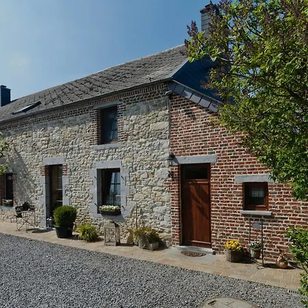 Bed & Breakfast Aux Gaietes De La Sabotiere Seloignes